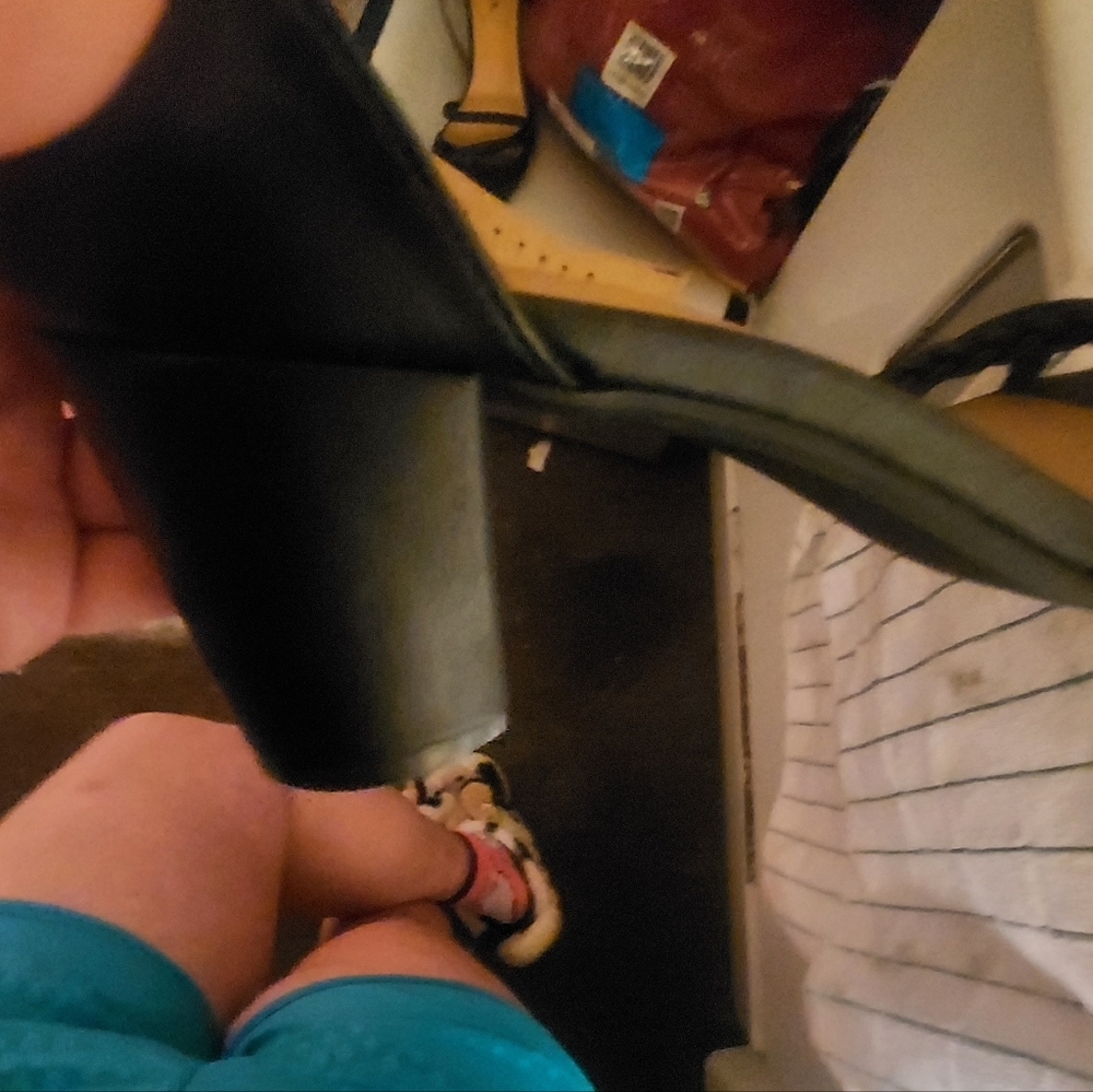 Black ⚫👠 - Picture 3 of 4